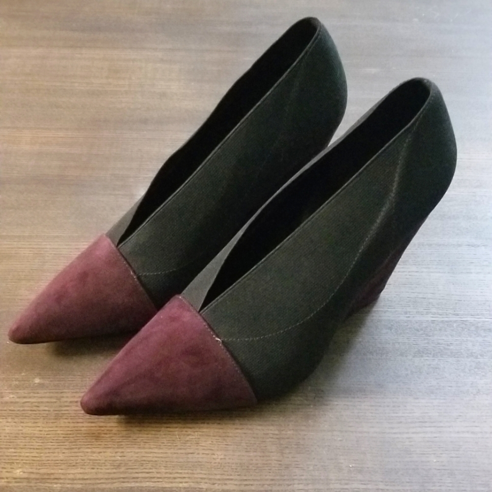 Nine West velvet and stretch wedges, size 9 medium width